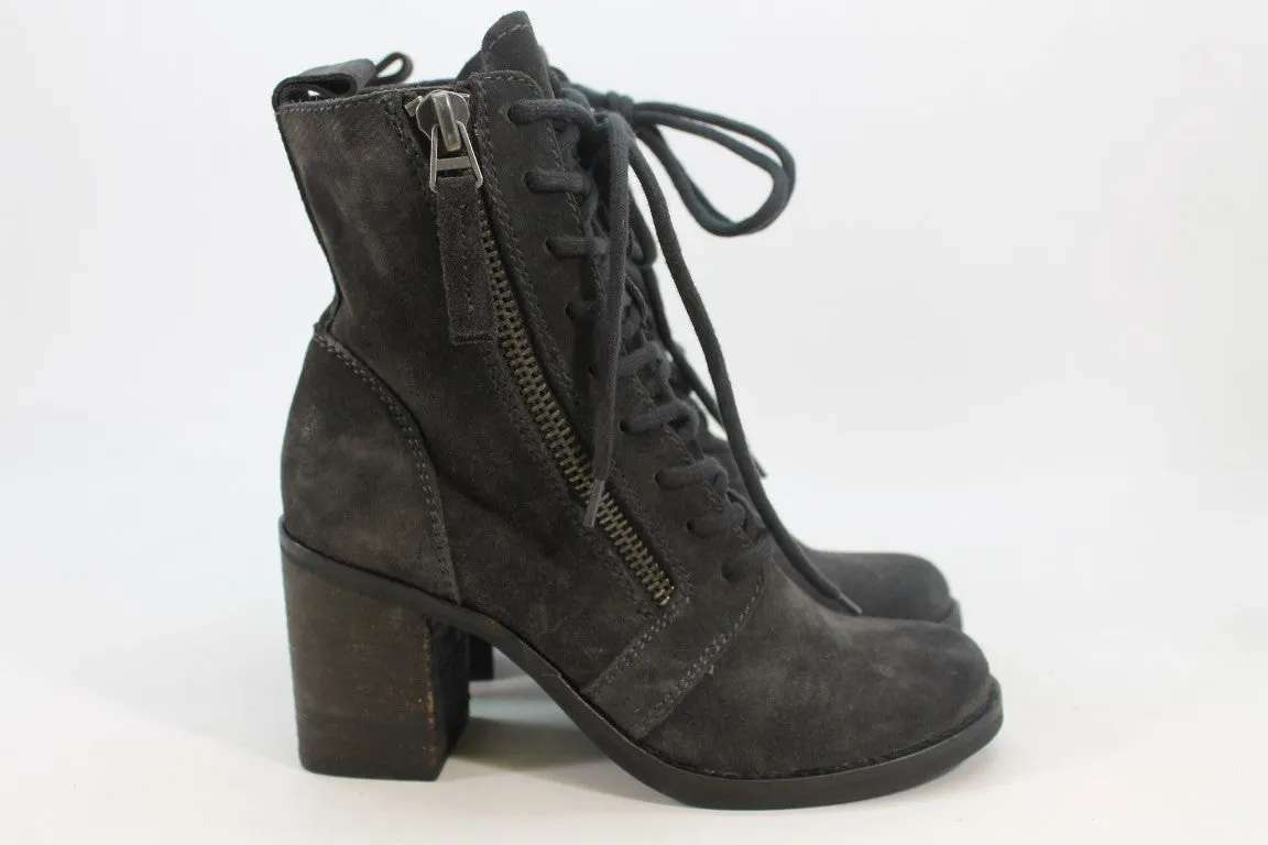 Dolce Vita Rowly Dark Grey Boots 6M - ZAP10380.