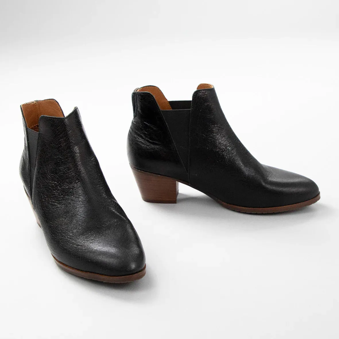 Esska Ginny Leather Black Ankle Boot - Block Heel