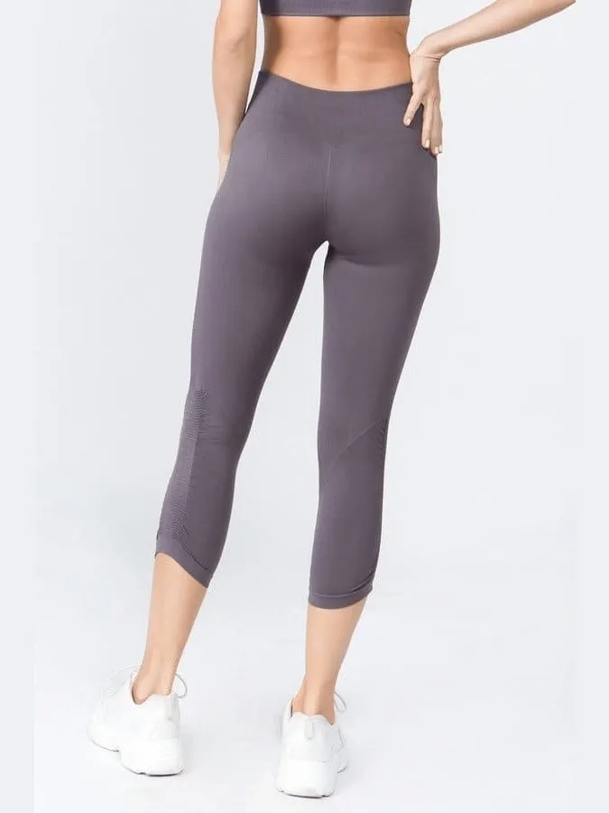 High Rise Ankle Capri Leggings