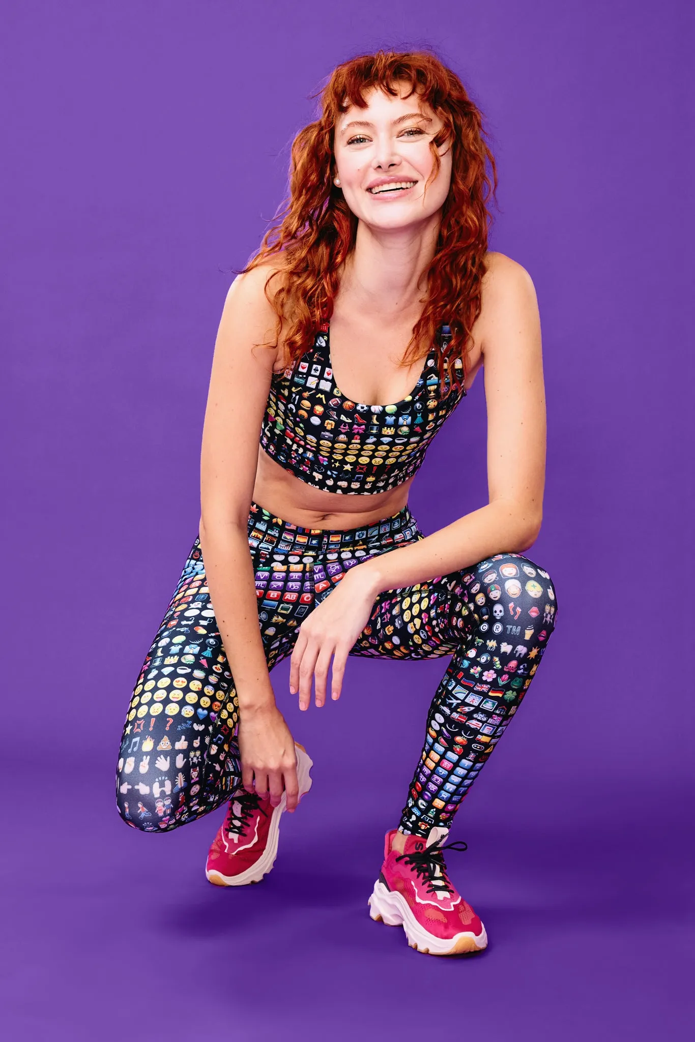 High-shine leggings with emoji pattern