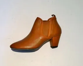 Repetto Cuba Tan Leather Ankle Boots