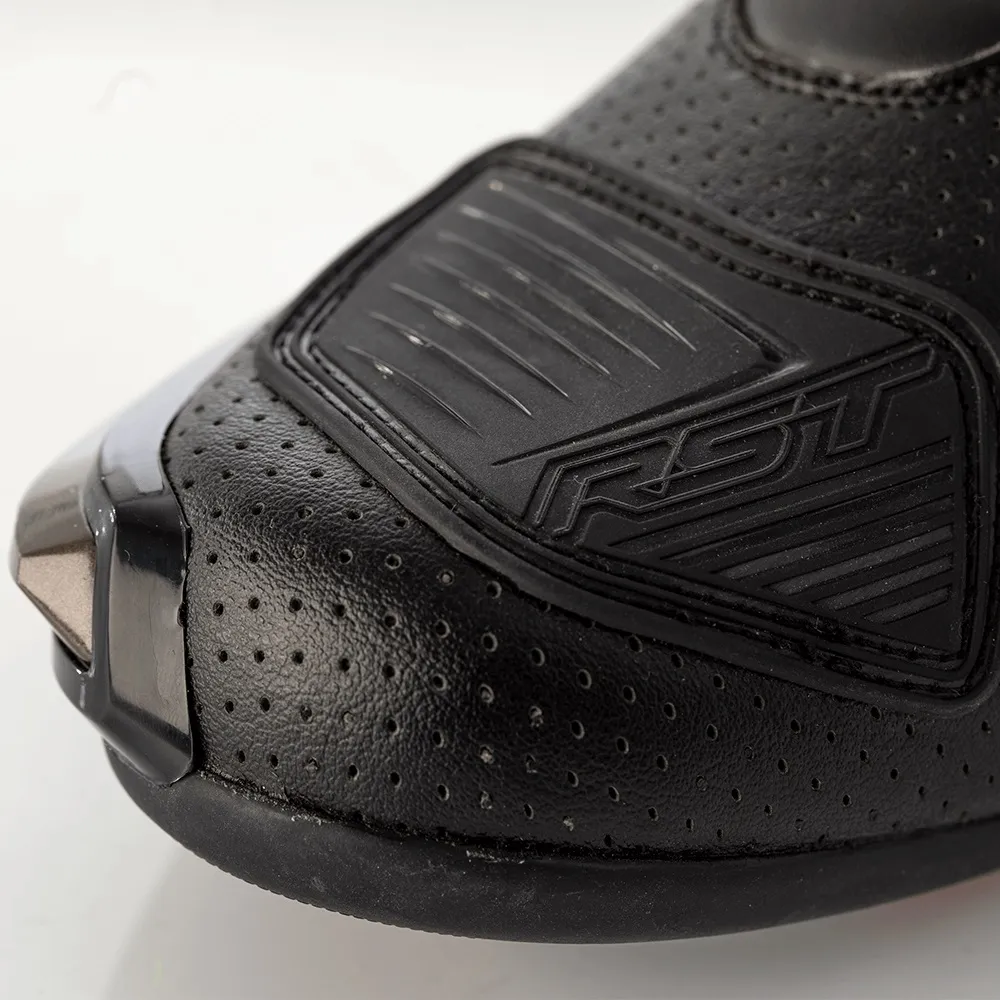 RST motorcycle boots - Tractech Evo III Short Boots in Black.