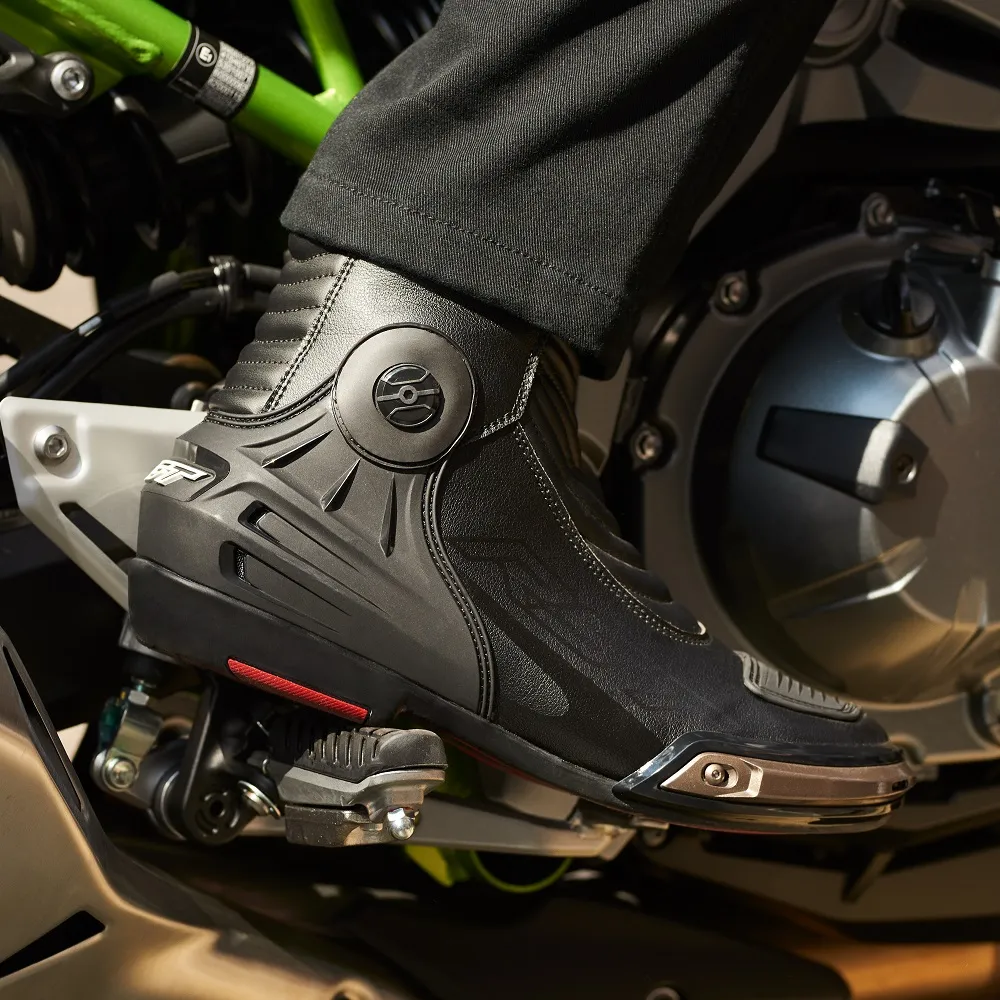 RST motorcycle boots - Tractech Evo III Short Boots in Black.