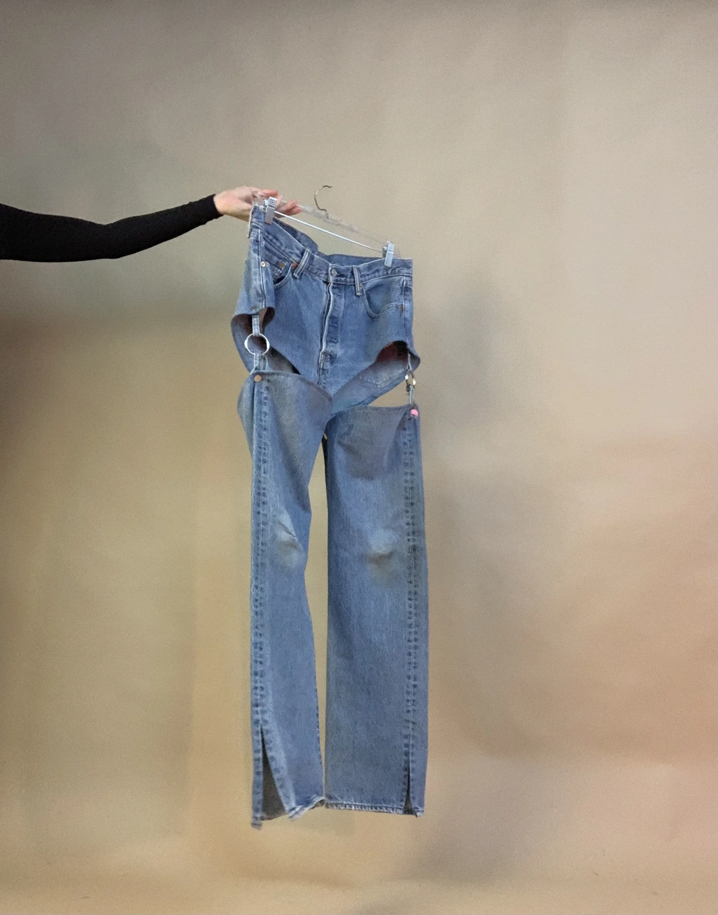 Snap off jeans for customization