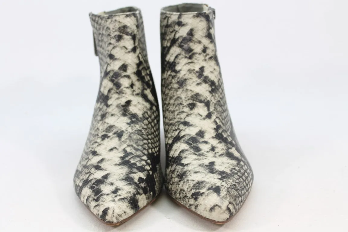 Steve Madden Women's Snake Boots 6M - Skyway ZAP12133